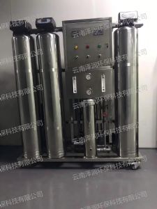 小型&nbsp;RO&nbsp;纯水设备&nbsp;5&nbsp;吨&nbsp;/&nbsp;日水处理工程案例